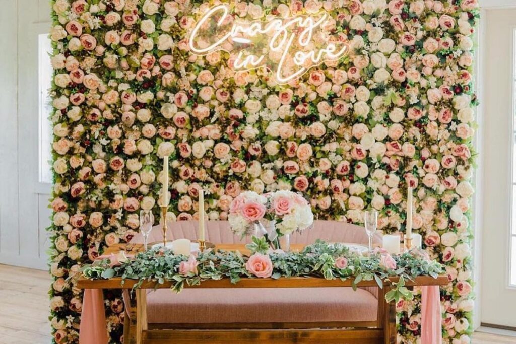 Burgh_Brides_Pittsburgh_Wedding_Rentals_Flower_Walls_Brittany_Annes_Events_2368-1200x800